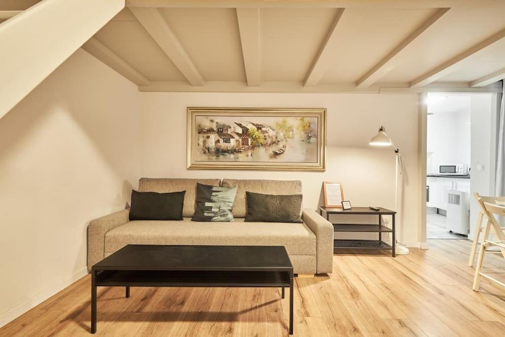 Apartamento Con Encanto En Sol - Madrid #A Luaran gambar