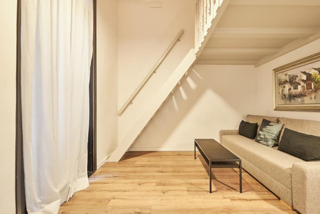 Apartamento Con Encanto En Sol - Madrid #A Luaran gambar
