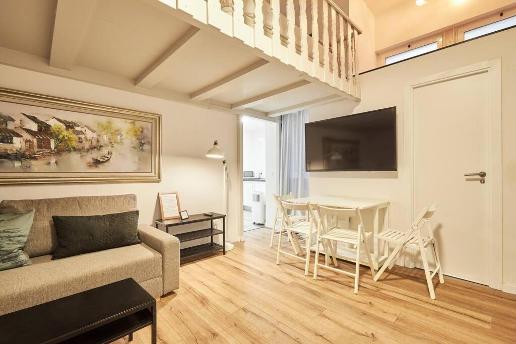 Apartamento Con Encanto En Sol - Madrid #A Luaran gambar